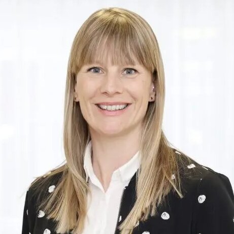 Martina Zimmermann Portraitaufnahme von Martina Zimmermann, Managerin am Institute of Brand Logic in Innsbruck, Tirol