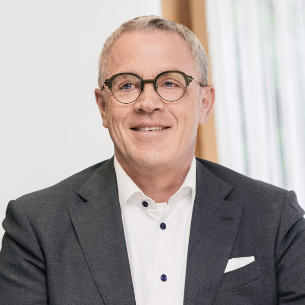 Uwe Seifert Uwe Seifert, Executive Consultant am Institute of Brand Logic in Innsbruck, Tirol